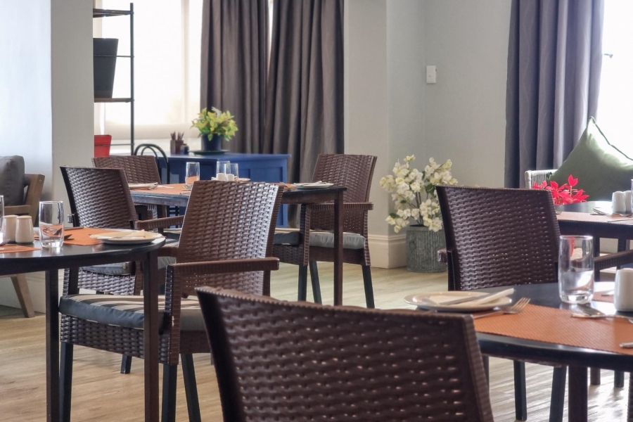 1 Bedroom Property for Sale in Three Anchor Bay Western Cape